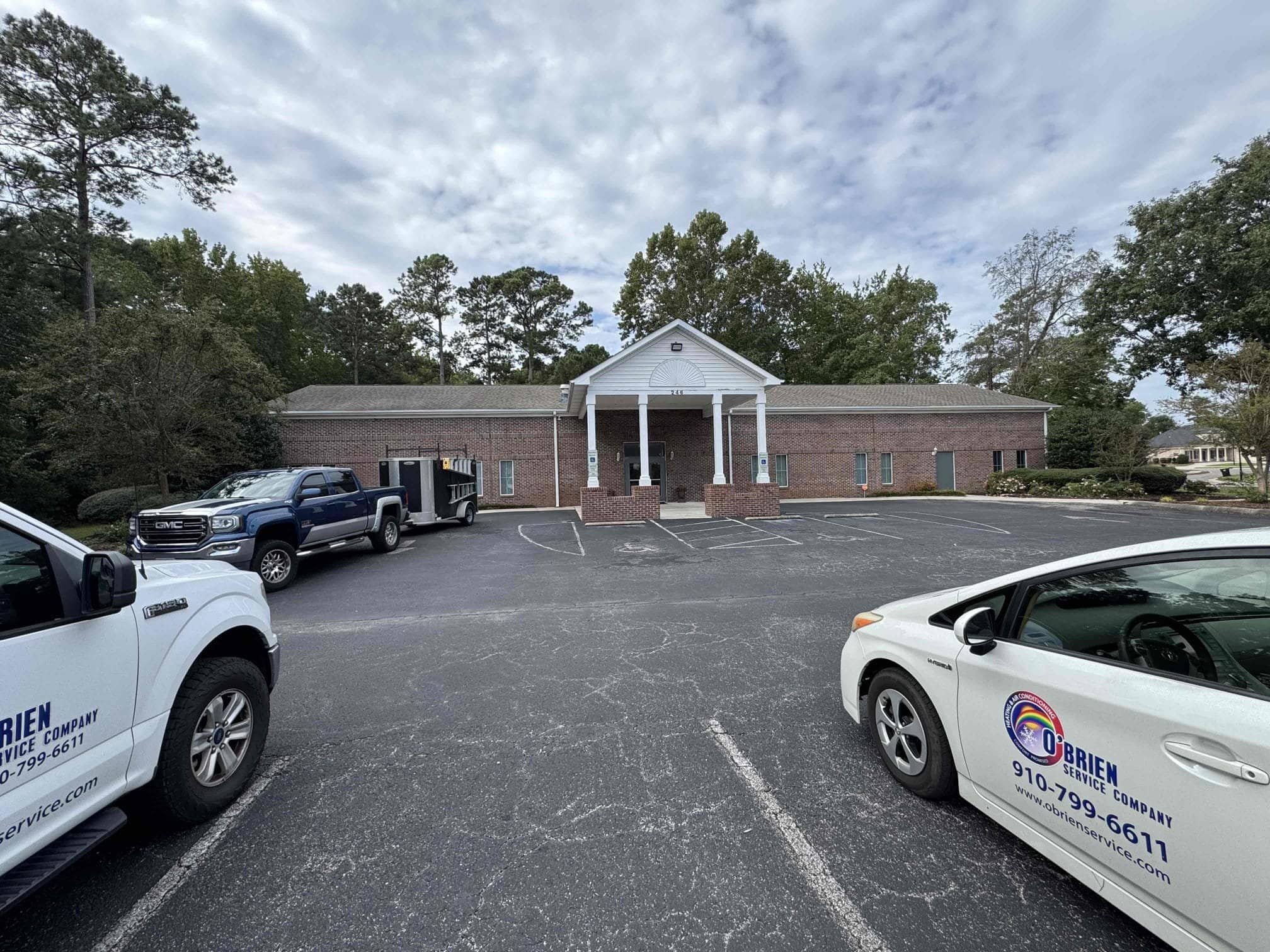 Commercial-Church